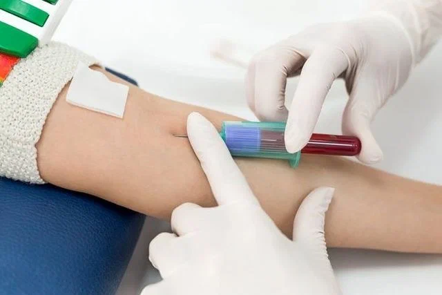 blood test at home in Dubai